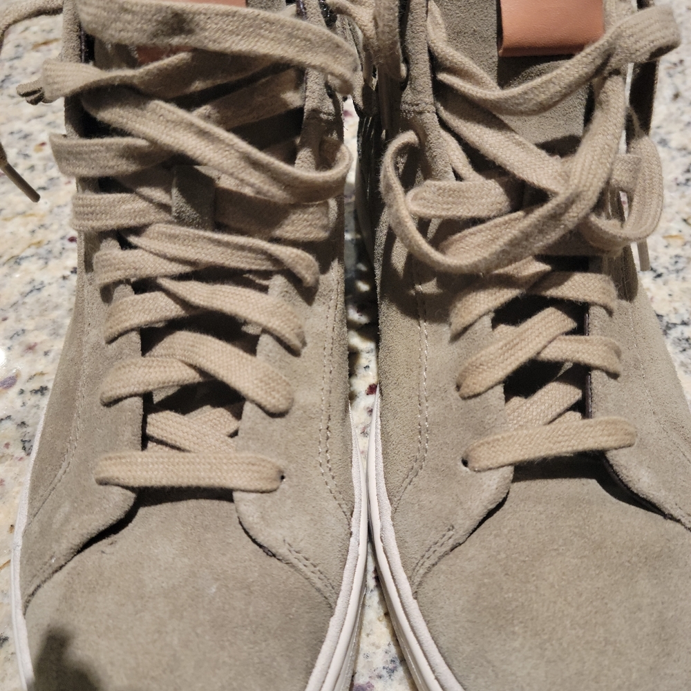 Ugg suede tennis sz 10
